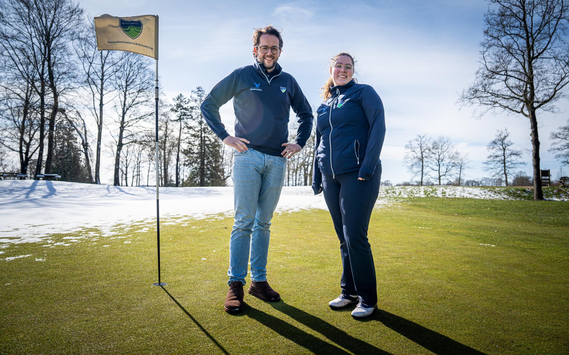 Maurits Noorda en Kaylee de Jonge van de Noord Nederlandse Golf en Country Club. 