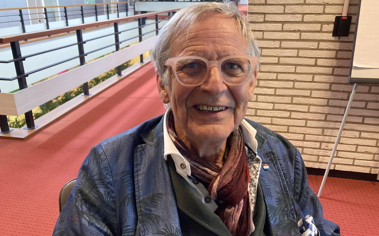 Johan Grethe, raadslid van Vitaal Emmen. Johan Grethe, raadslid van Vitaal Emmen.