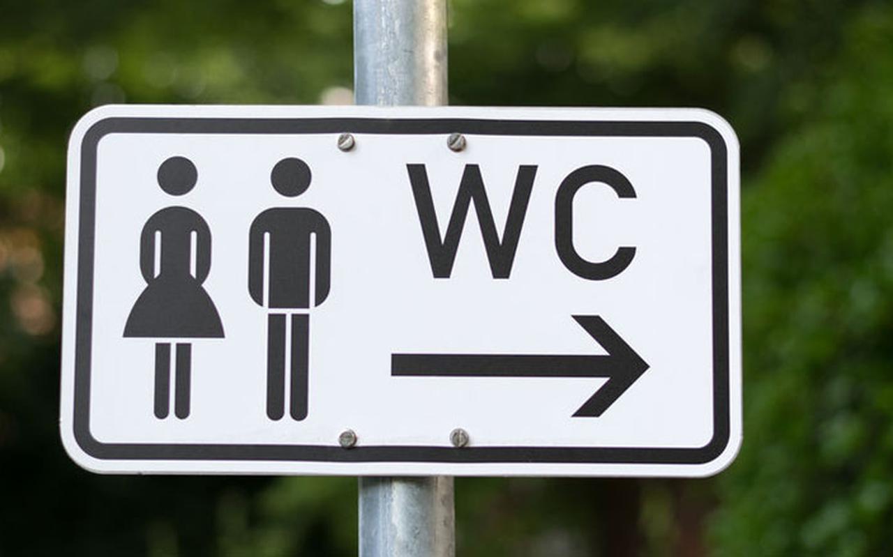 In Hoogeveen ontbreekt het aan openbare toiletten. En die komen er voorlopig ook niet. De gemeente zegt er geen geld voor te hebben