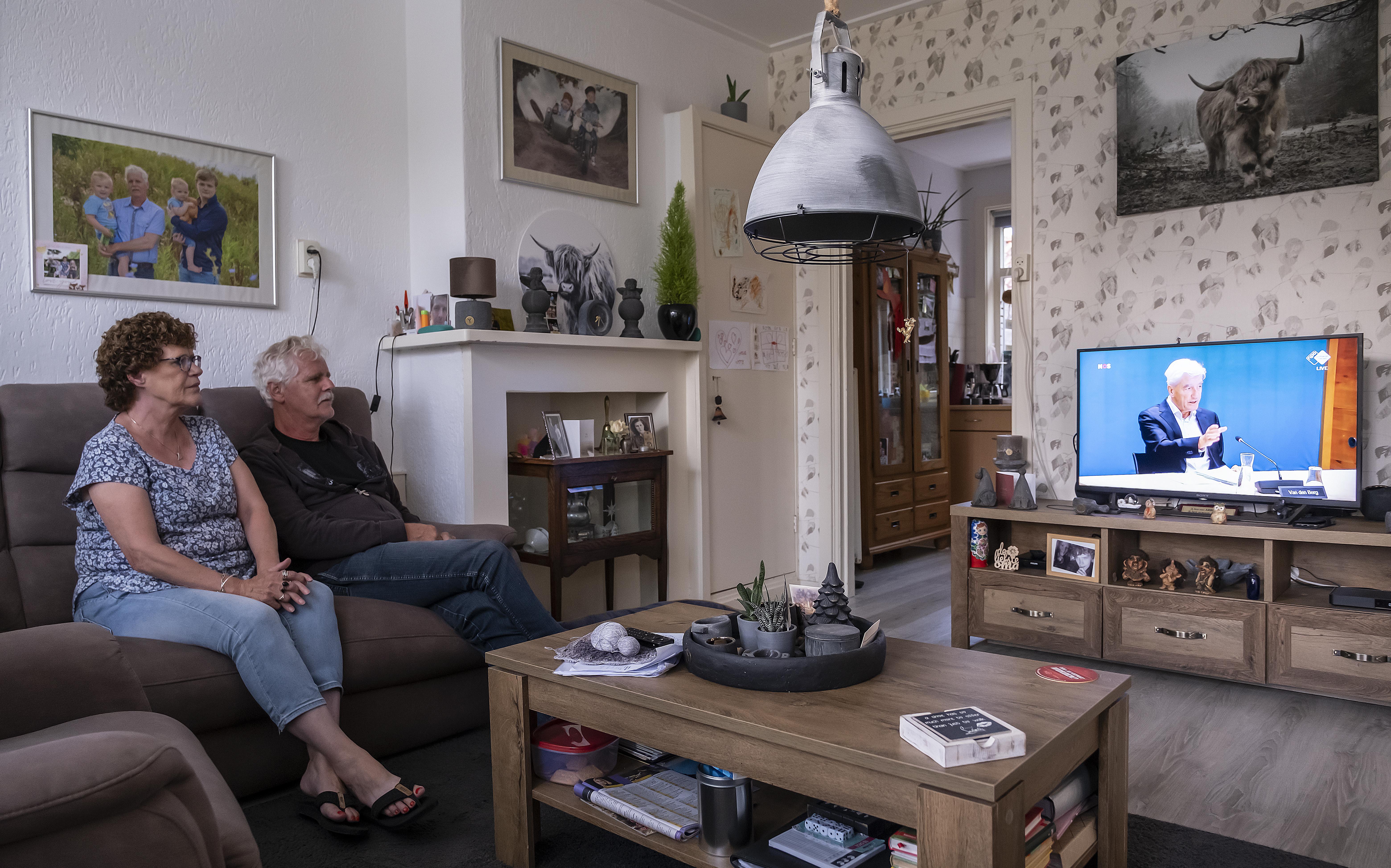 Menno en Aaltje Cock uit Oosterwijtwerd hebben geen vertrouwen meer in Den Haag: 'Wij zitten in Gron