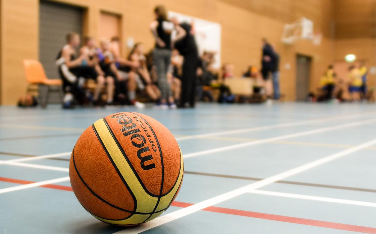 BV Dunk uit Zuidhorn heeft 43 kinderen op de wachtlijst staan. BV Dunk uit Zuidhorn heeft 43 kinderen op de wachtlijst staan.