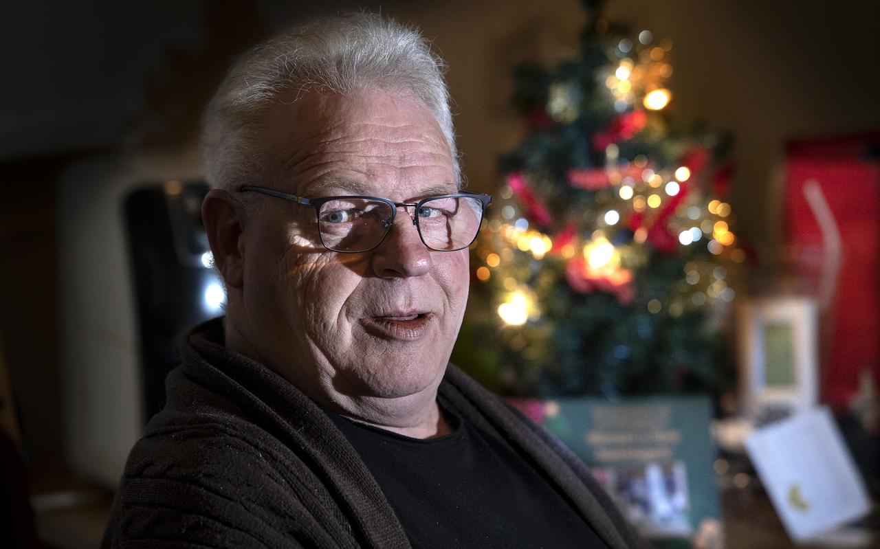 John Sipkema woont in woonzorgcentrum De Ebbingepoort. ,,Een kaartje is echt een opkikker." John Sipkema woont in woonzorgcentrum De Ebbingepoort. ,,Een kaartje is echt een opkikker."