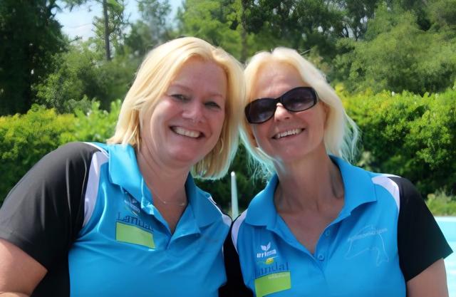 Aletta uit Schoonebeek en Hennie uit Witteveen zijn al veertig jaar elkaars beste vriendinnen. ‘We d