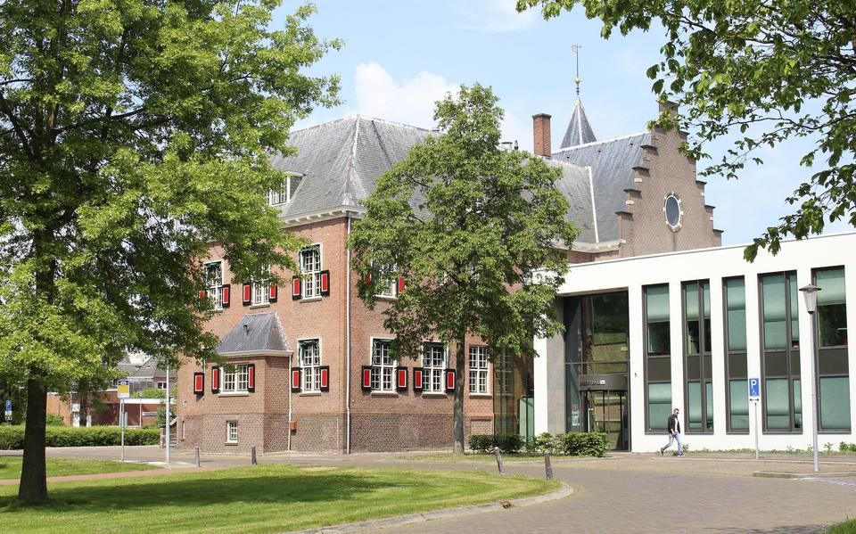 Het gemeentehuis van Veendam.
