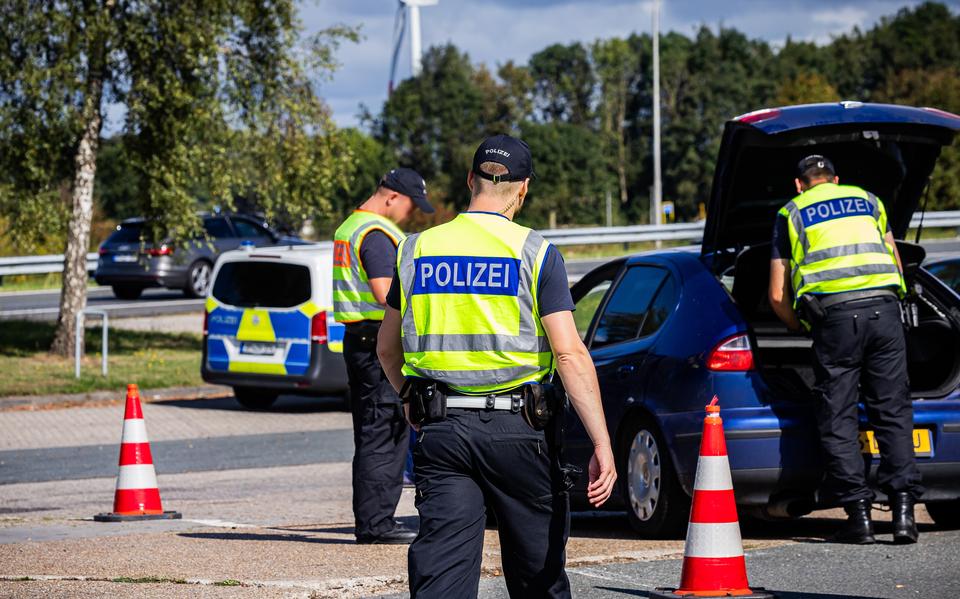 Een beeld van de grenscontroles bij de grensovergang bij Bad Nieuweschans.