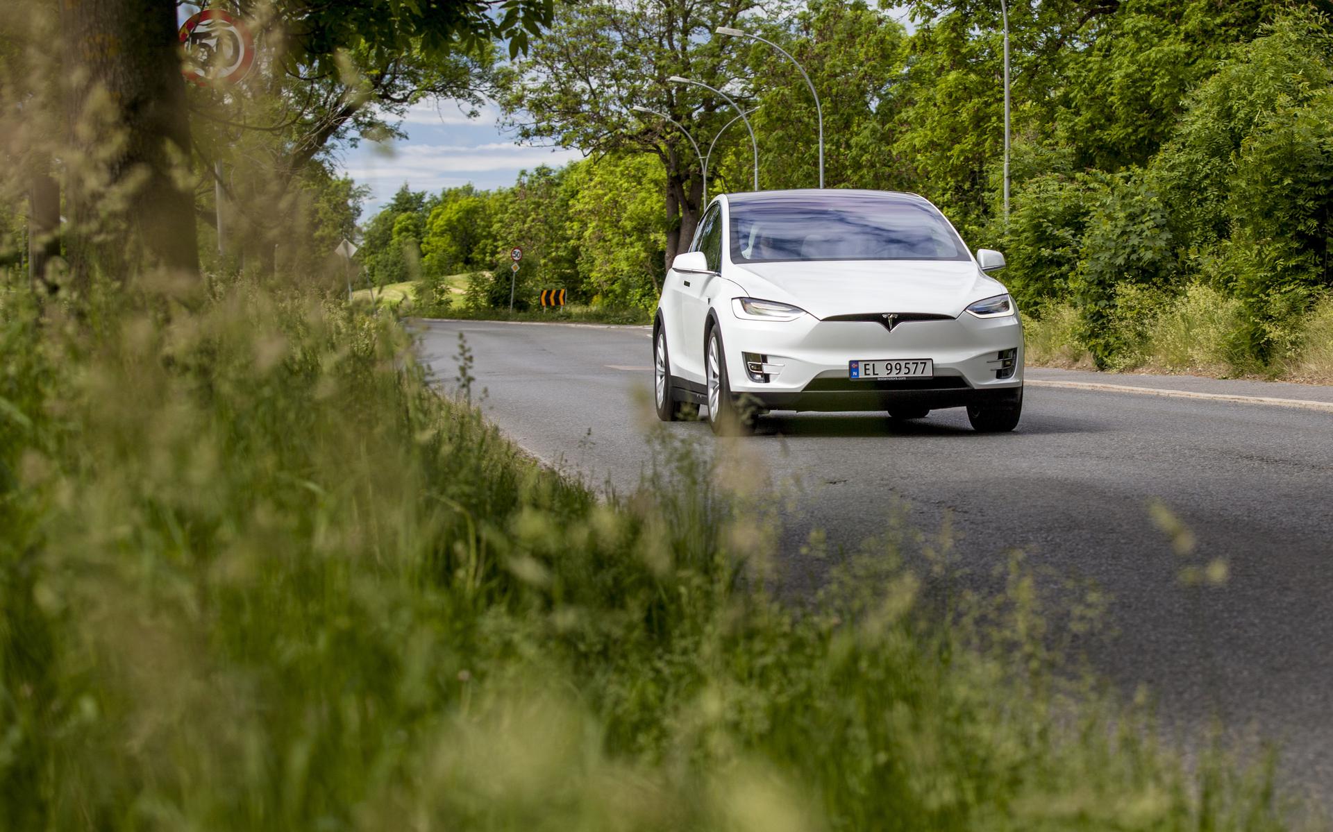 Rijden Op Stroom? Meeste DVHN-lezers Voelen Er Nog Weinig Voor. ‘Ik ...