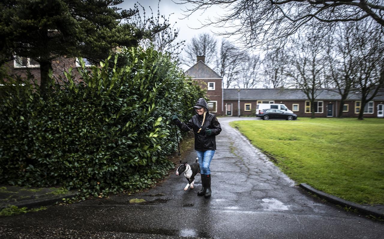 Het U-vormige complex aan de Weemweg maakt volgens Actiegroep Nij Nittersum deel uit van het groene hart van Stedum. Het U-vormige complex aan de Weemweg maakt volgens Actiegroep Nij Nittersum deel uit van het groene hart van Stedum.