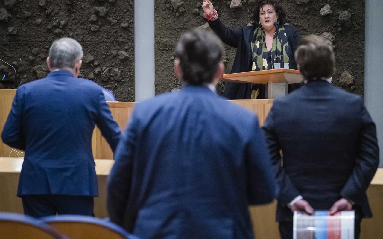  Caroline van der Plas (BBB) tijdens een debat over het stikstofbeleid. Boeren protesteerden de afgelopen tijd tegen de plannen van het kabinet, omdat die vooral voor de landbouw ingrijpend zijn. ANP BART MAAT
