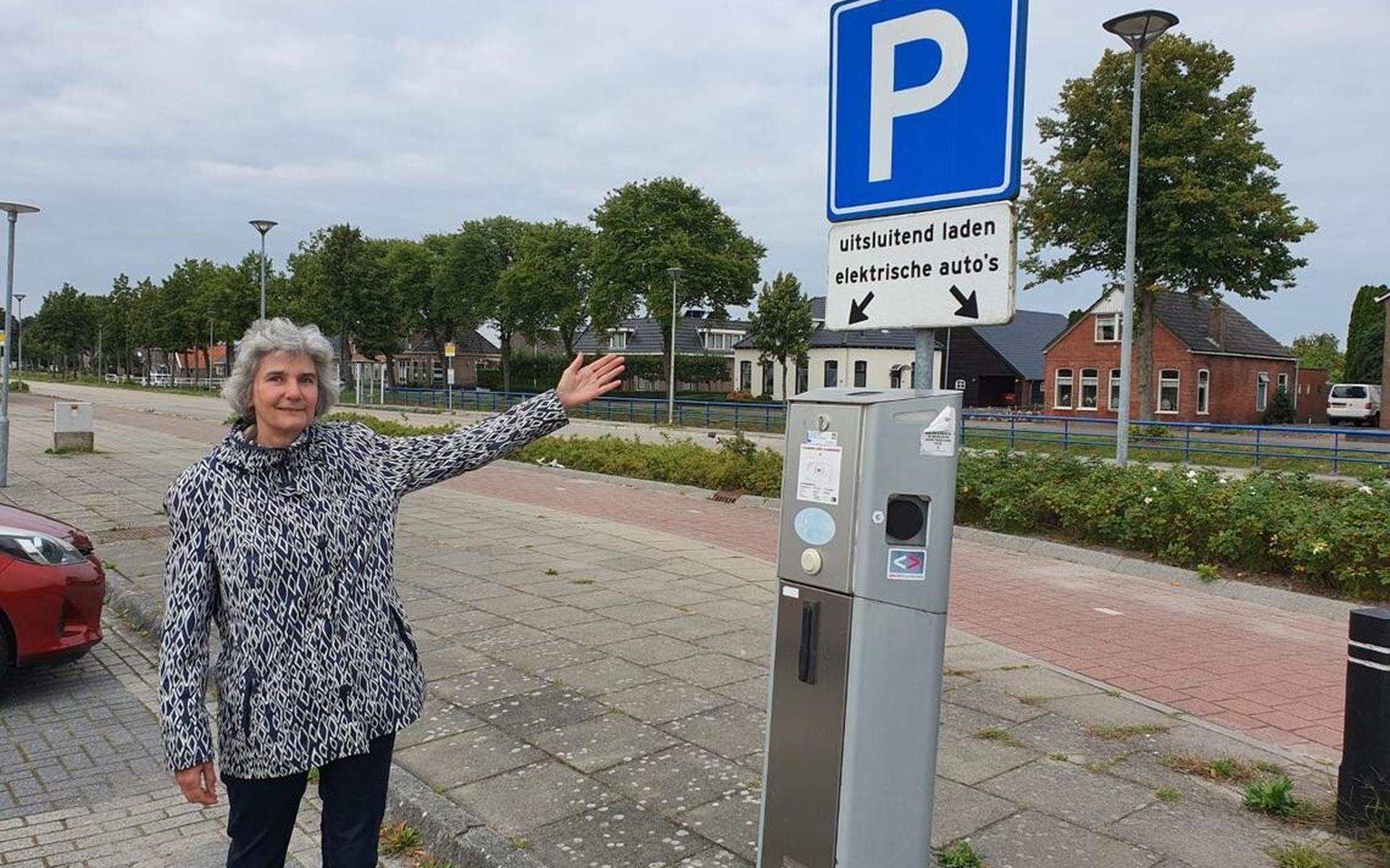 Proef in Smilde. Een aantal inwoners gaat gebruik maken van een deelauto - Dagblad van het Noorden
