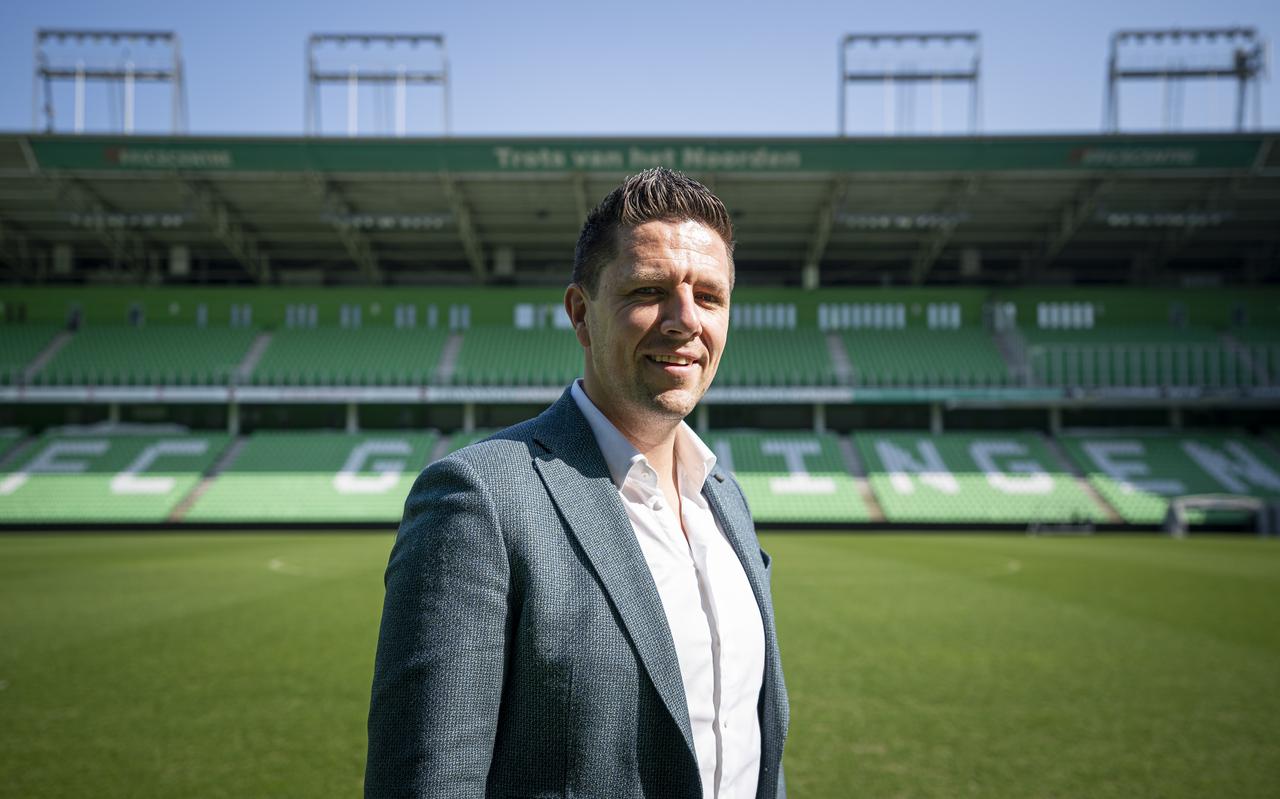 Directeur Wouter Gudde in Euroborg. Het stadion vormt vanaf het seizoen 2025-2026 ook het decor van de topwedstrijden van de vrouwentak van FC Groningen.
