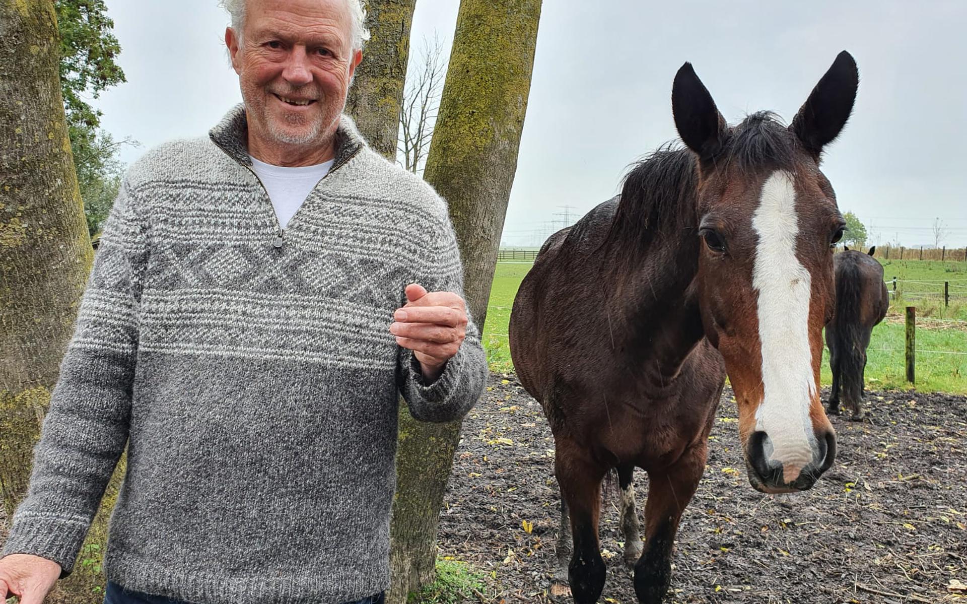 Organisator Kees de Bock van de drukbezochte harddraverij voor paarden vorig jaar in Aduard.