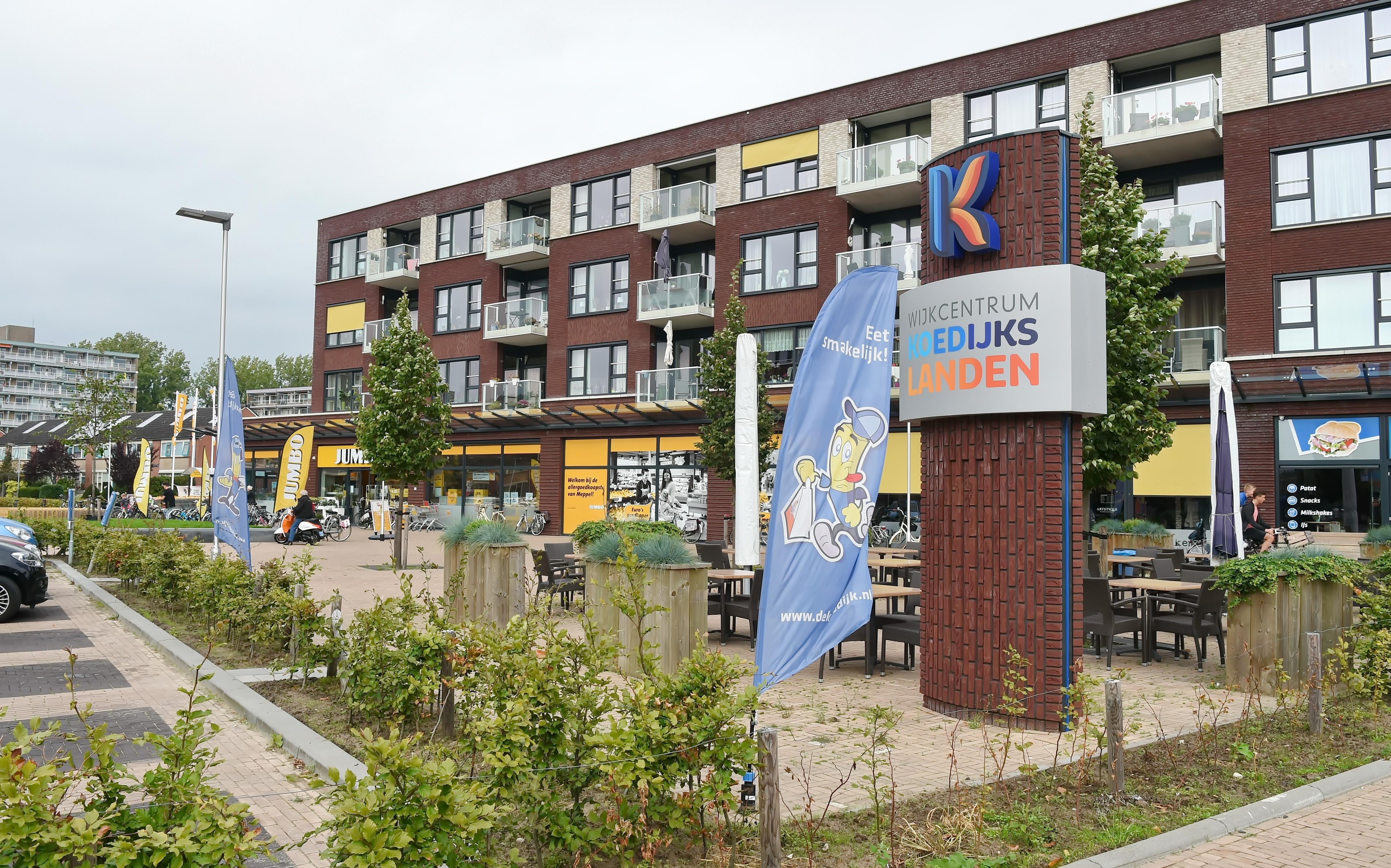 Veelplegende vrouwelijke verdachte winkeldiefstal Meppel: kreeg geen lucht meer door nekklem superma