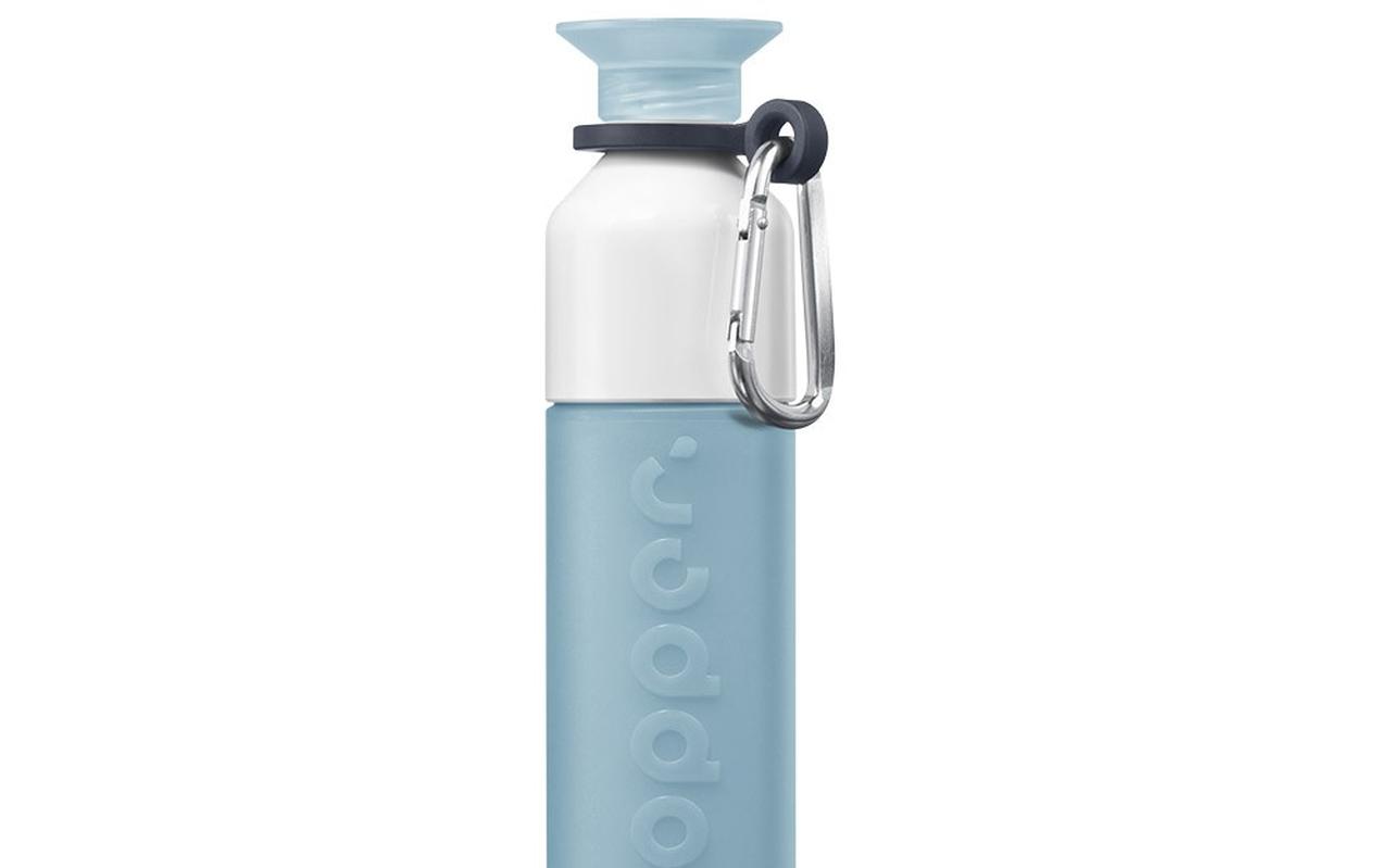 Een Dopper-fles. Een Dopper-fles.