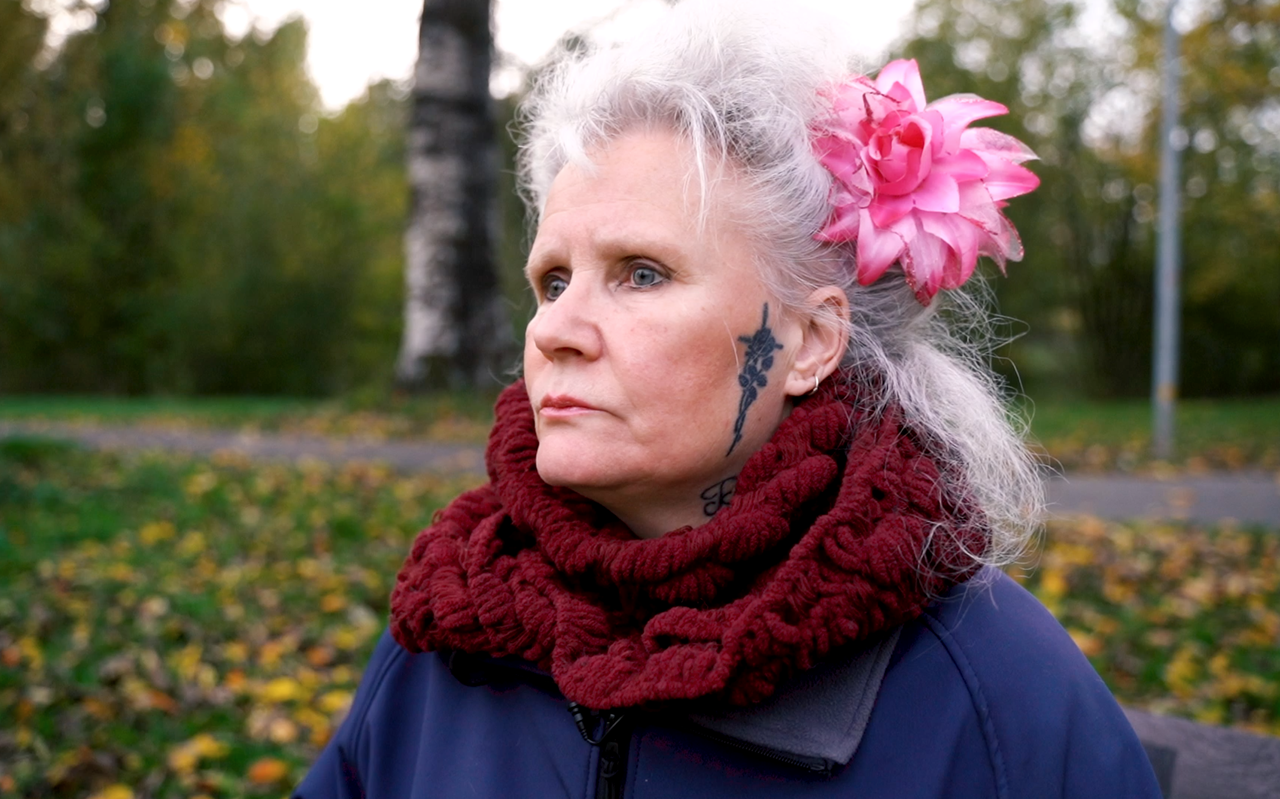 Gabriëlle Jansen heeft CPTSS. In de documentaire Lola van de Groningse Rianne Aalbers vertelt ze hoe het is om te leven met de stoornis. Gabriëlle Jansen heeft CPTSS. In de documentaire Lola van de Groningse Rianne Aalbers vertelt ze hoe het is om te leven met de stoornis.