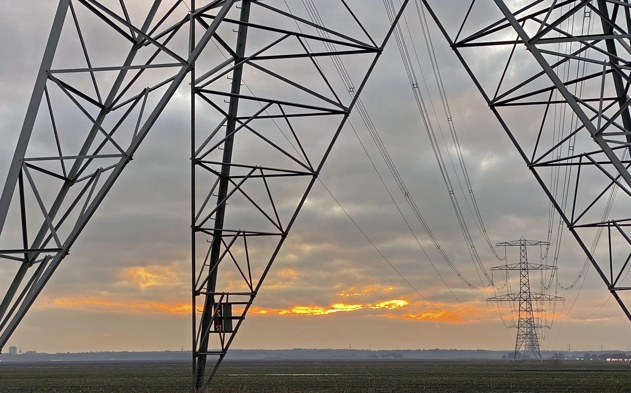 De omgeving van de Pottendijk, waar de windmolens en het zonnepark komen. De omgeving van de Pottendijk, waar de windmolens en het zonnepark komen.