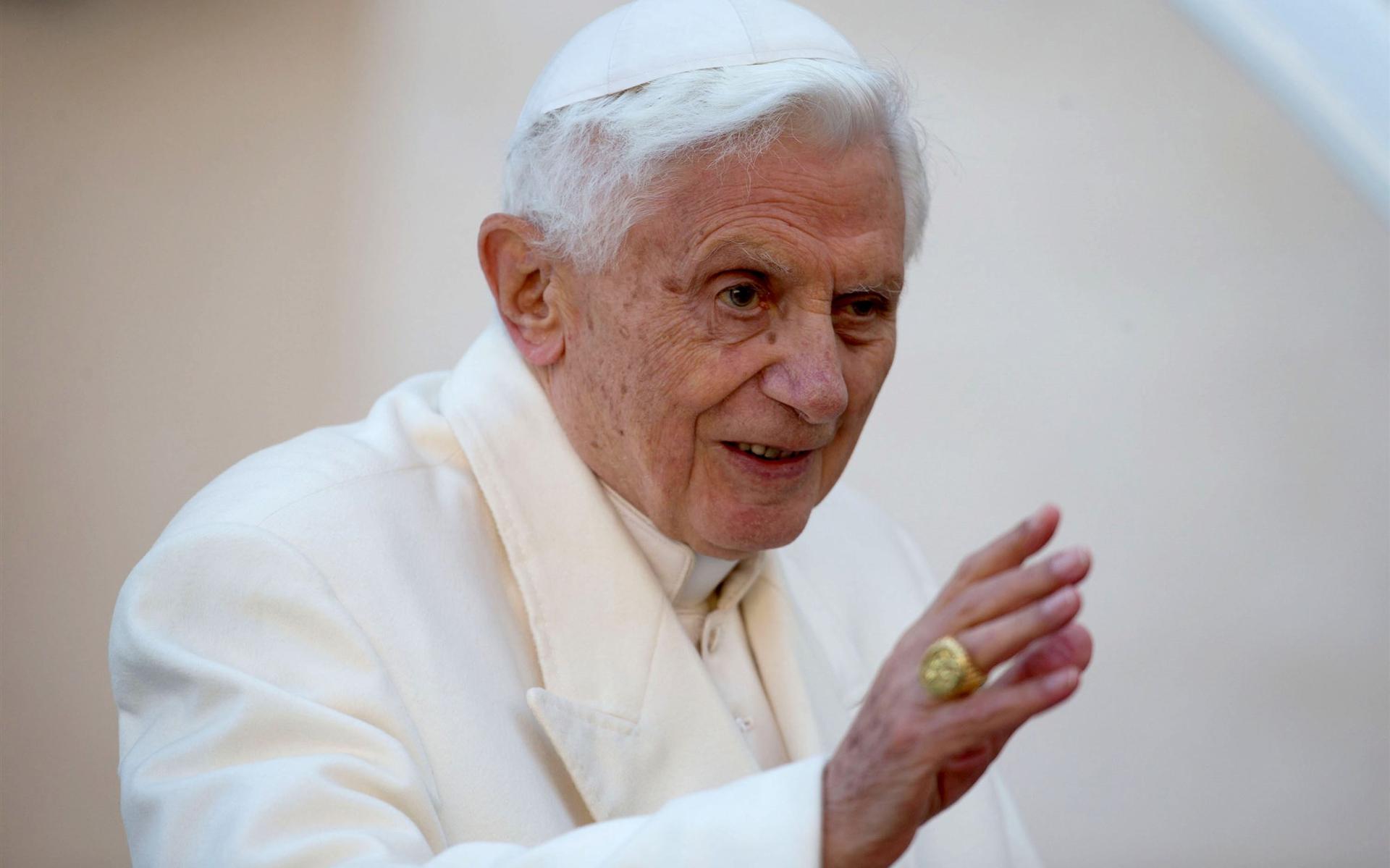 Paus Emeritus Benedict XVI overleden op 95-jarige leeftijd.