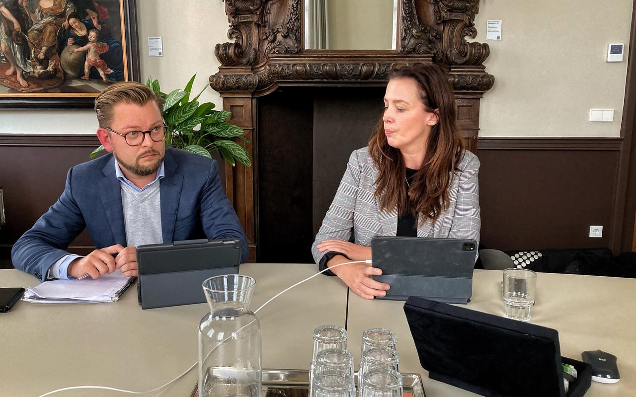 Wethouders Eelco Eikenaar (SP) en Mirjam Wijnja (GroenLinks) Wethouders Eelco Eikenaar (SP) en Mirjam Wijnja (GroenLinks)