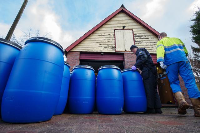 Celstraffen en forse boetes voor betrokkenheid bij drugslab in Froombosch