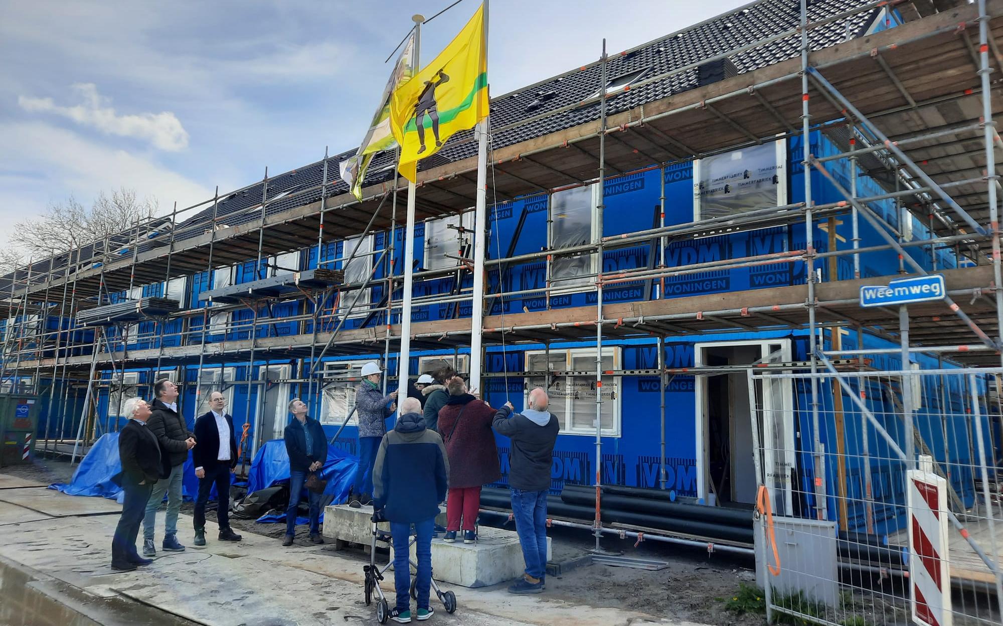 Hoogste punt elf woningen Weemweg in Stedum