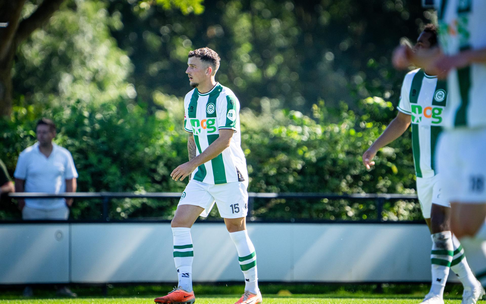 FC Groningen wint oefenduel van SC Heerenveen. Nick Bakker doet half