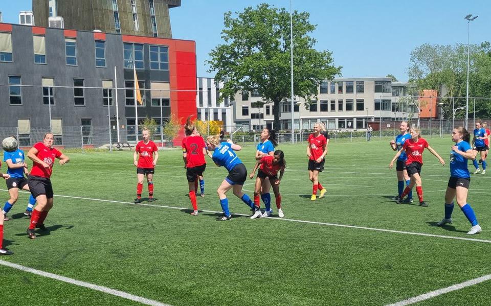 De 5-0 van Beli de Jong.