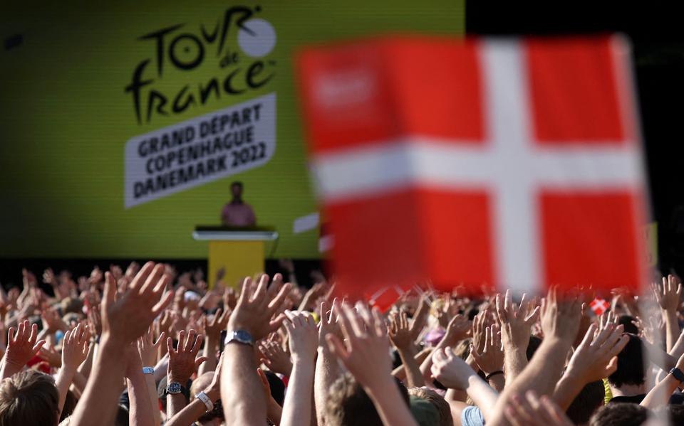 De 109e editie van de Tour de France is vrijdag van start gegaan in Denemarken. 