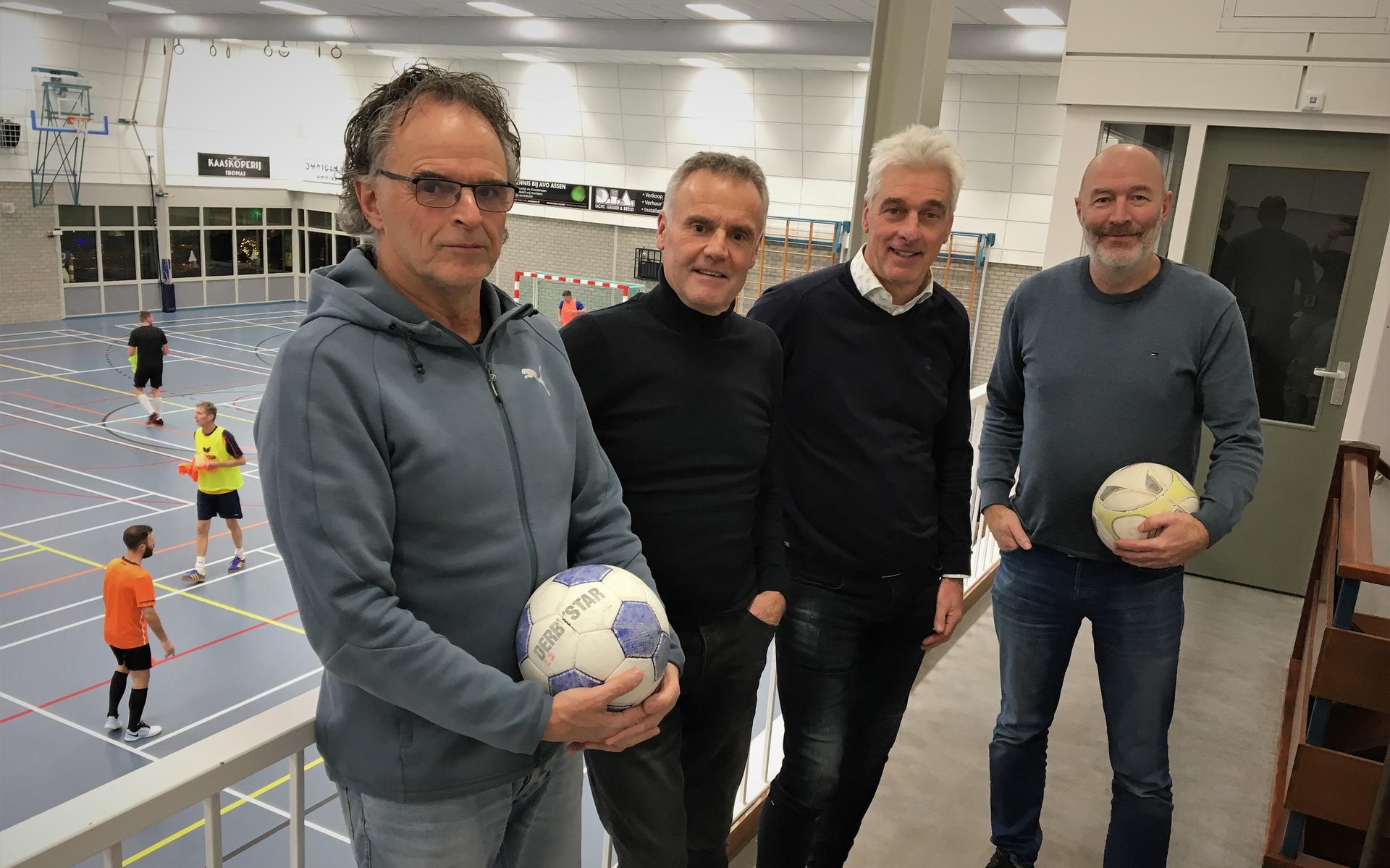 Roel Wormmeester, Egge Knol, Bert Meertens en John Dittrich in de Marsdijkhal. 