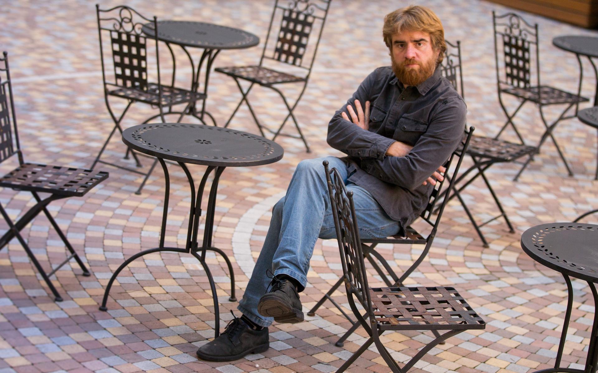 Paolo Cognetti, auteur van 'De acht bergen', vindt in de jong overleden