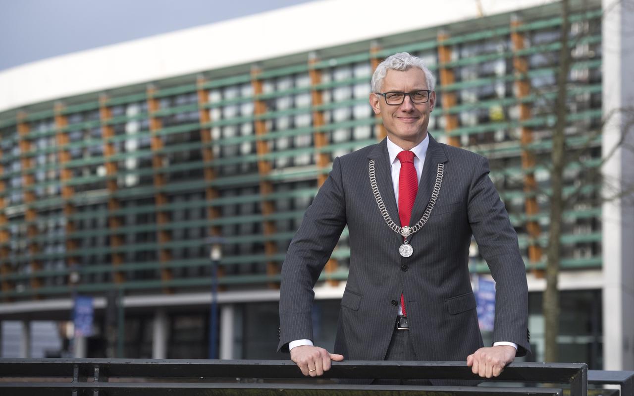 Burgemeester Marco Out van Assen, tevens voorzitter van de Veiligheidsregio Drenthe. Burgemeester Marco Out van Assen, tevens voorzitter van de Veiligheidsregio Drenthe.