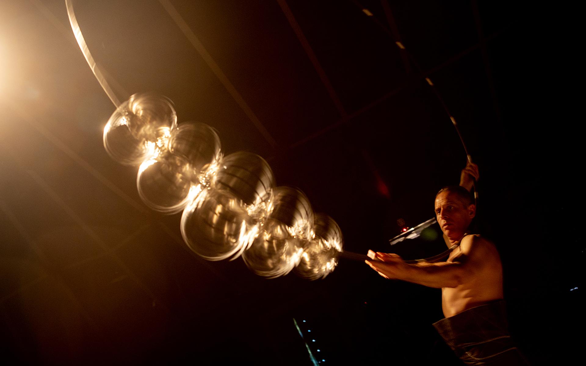 Johann le Guillerm komt met circusvoorstelling TERCES naar Groningen.