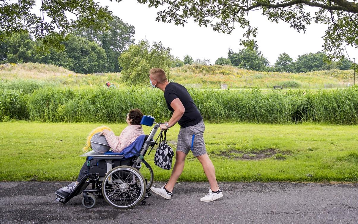 Open brief aan de nieuwe minister voor Langdurige zorg en Sport. 'Pak