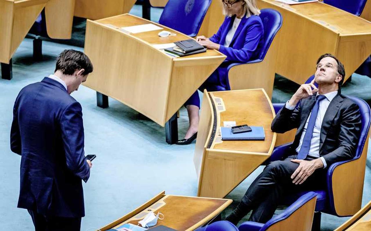 Hoekstra (CDA), Kaag (D66) en Rutte (VVD) tijdens het debat over het eindverslag van Mariëtte Hamer. Hoekstra (CDA), Kaag (D66) en Rutte (VVD) tijdens het debat over het eindverslag van Mariëtte Hamer.