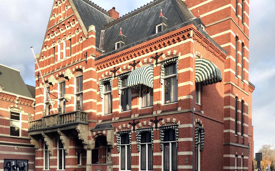 In het Stadhuis in Winschoten werd het onderzoeksrapport gepresenteerd.