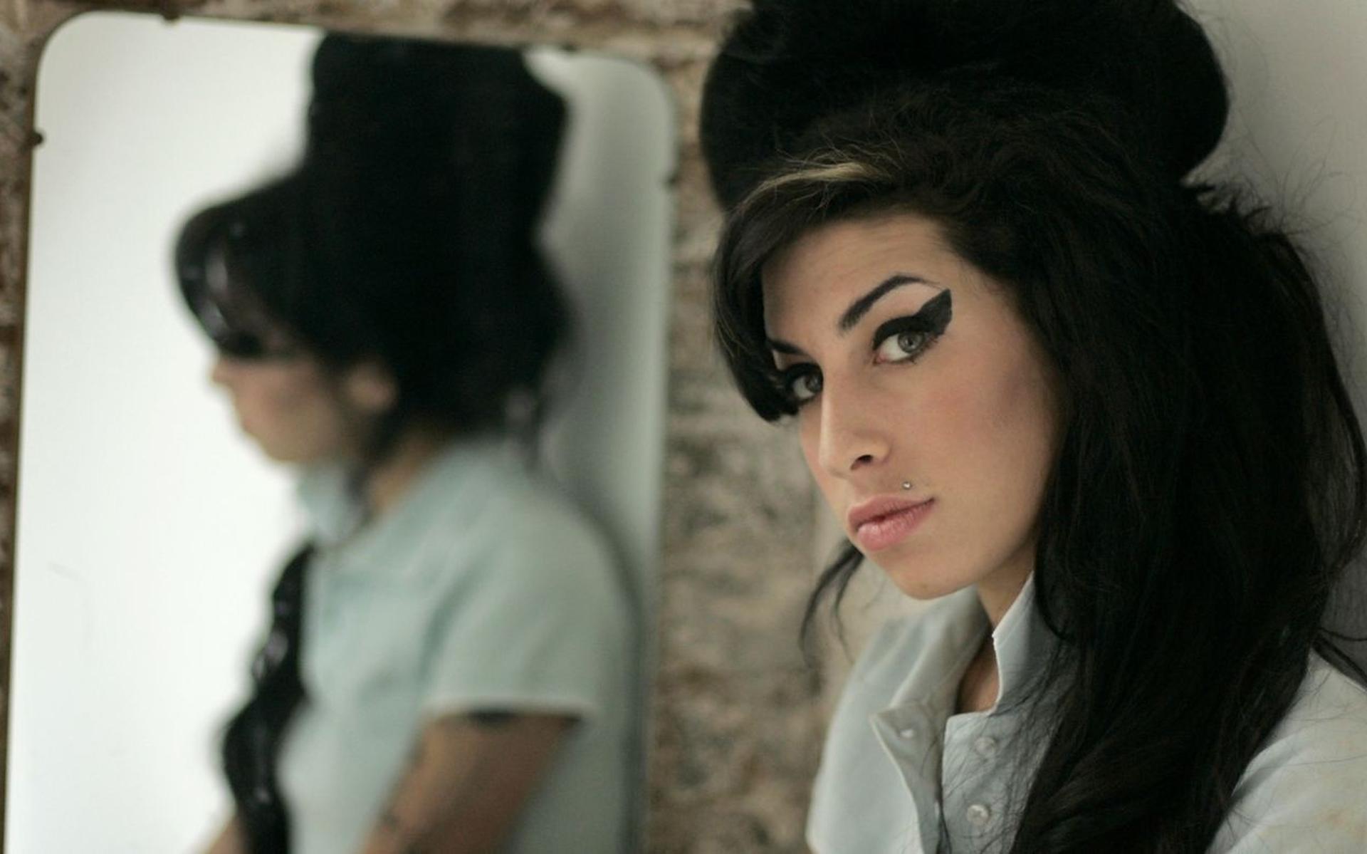 Bijna tien jaar na haar overlijden verschijnt van Amy Winehouse de
