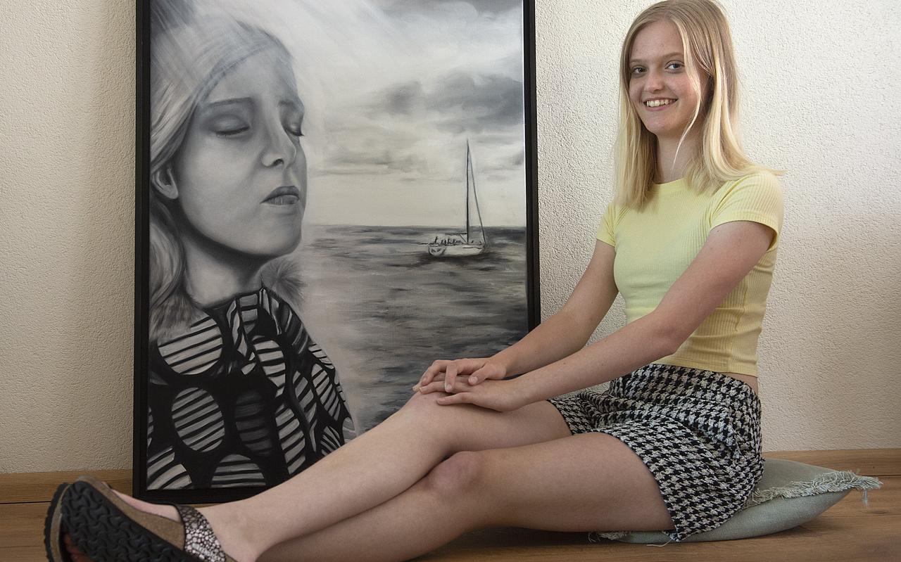 Linda Aalderink bij een portret van haar, gemaakt door kunstenares Brenda Vierboom. Linda Aalderink bij een portret van haar, gemaakt door kunstenares Brenda Vierboom.