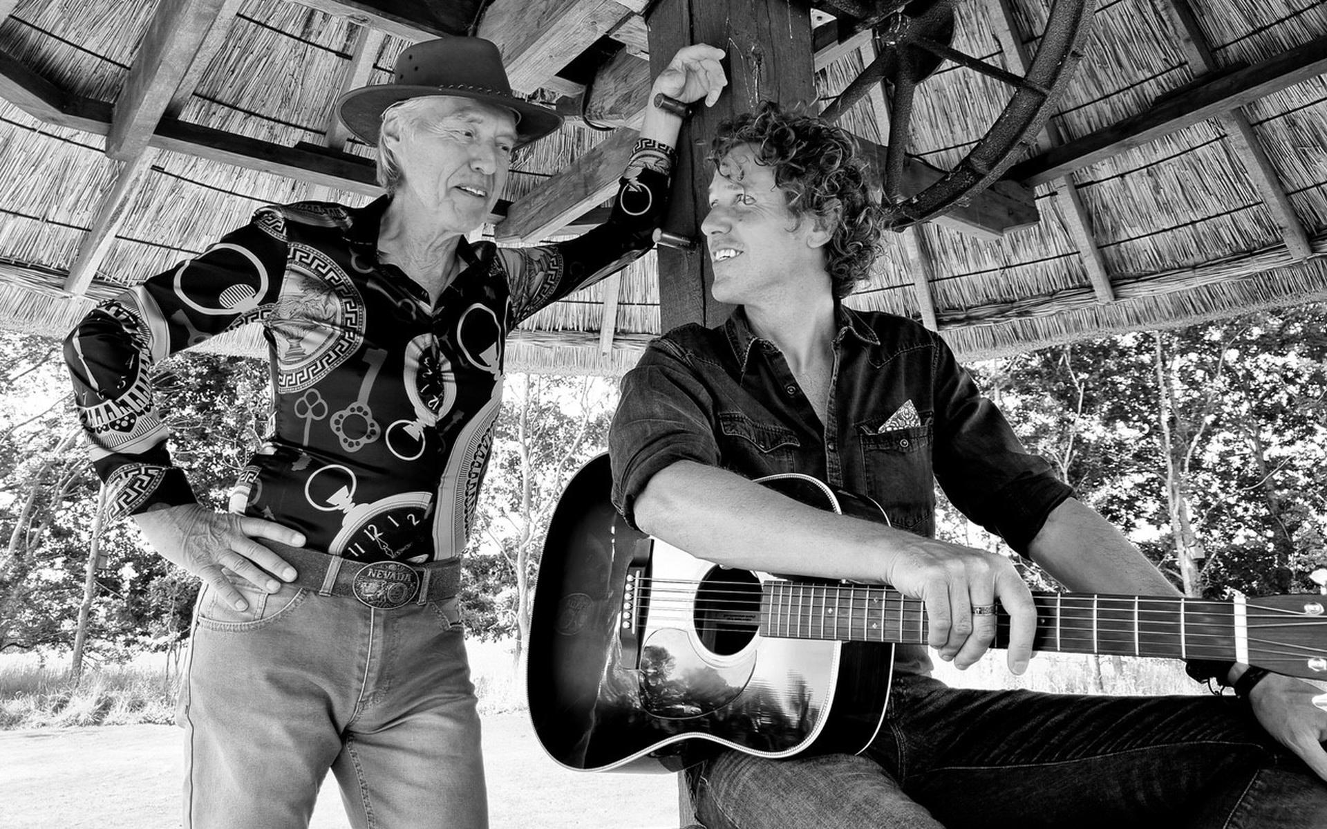 Classic Country met Bert Heerink en Martijn van der Zande in Het Rode Hert in Roderwolde