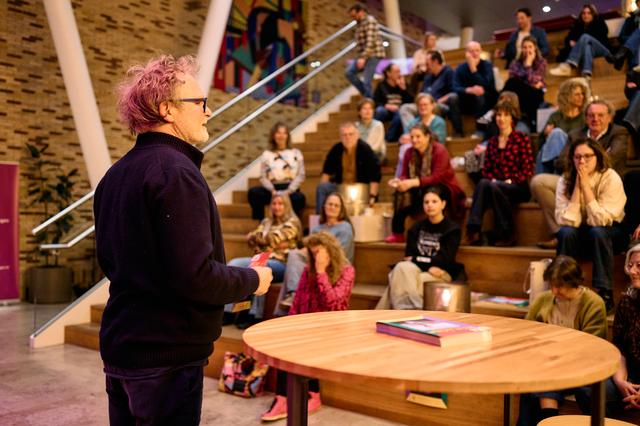 Muzikale komedie Bie Lisa over Midden-Groningen binnenkort te zien. Regisseur Kees Scholten: ‘het ga