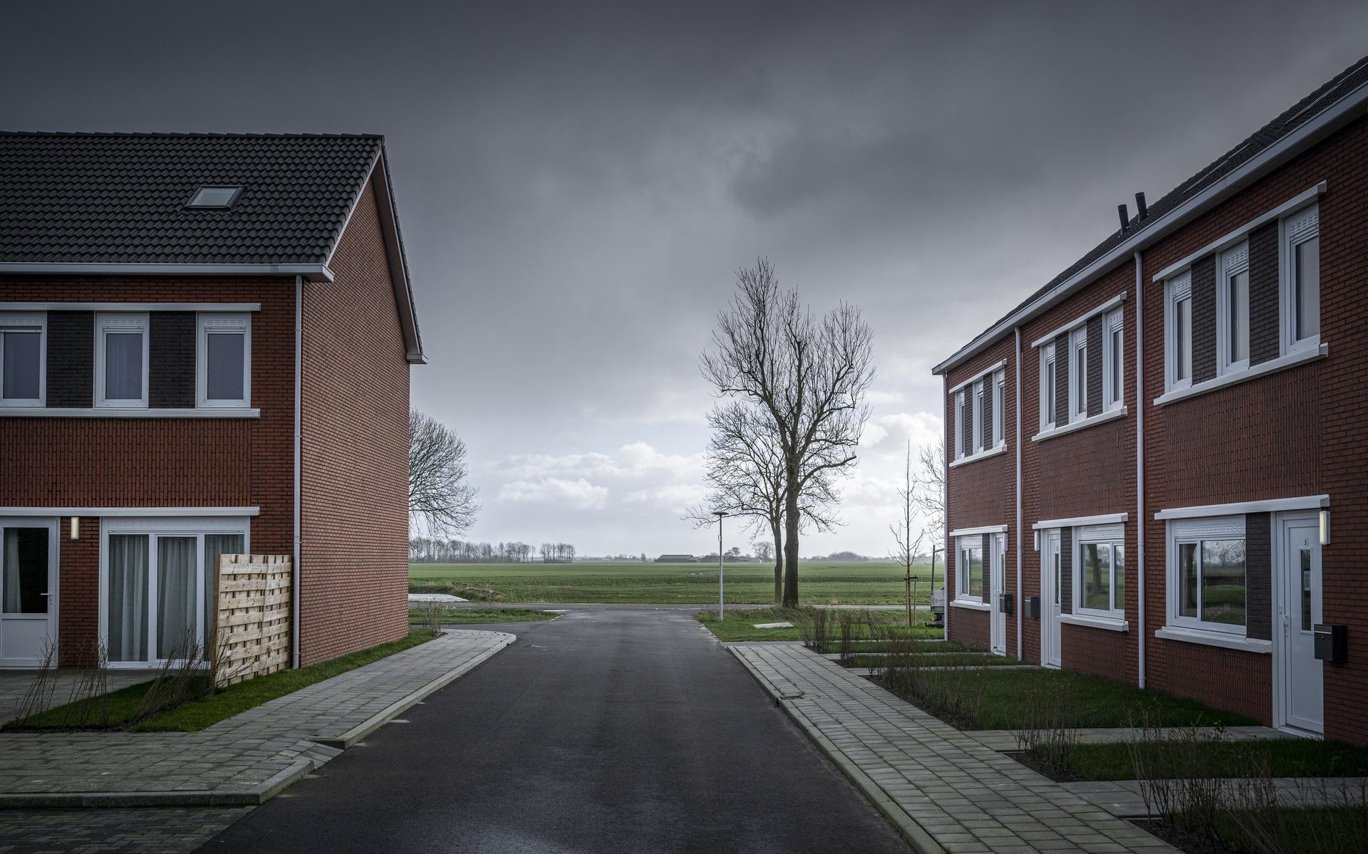 Interventieteam met goedgevulde beurs buigt zich over de vastgelopen versterkingsdossiers in Groning