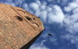 De Juffertoren staat al 800 jaar in Schildwolde.