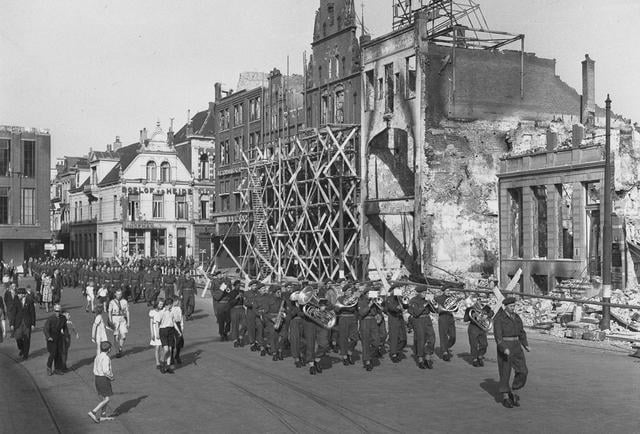 Vreugde en ravage op 16 april 1945, de bevrijding van de stad Groningen