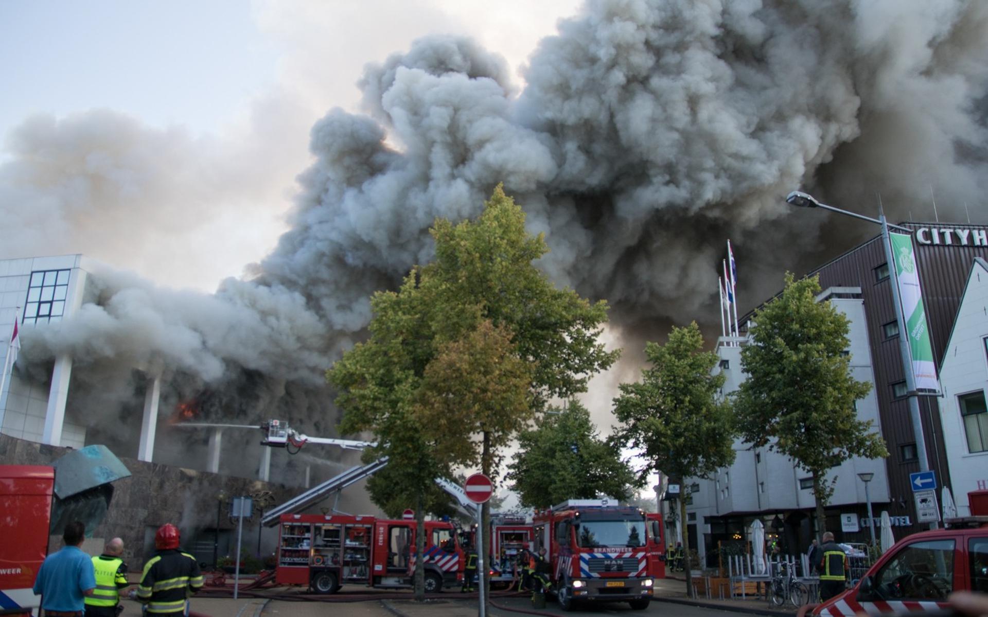 Een enorme brand legde het casino aan het Gedempte Kattendiep zes jaar geleden in de as.