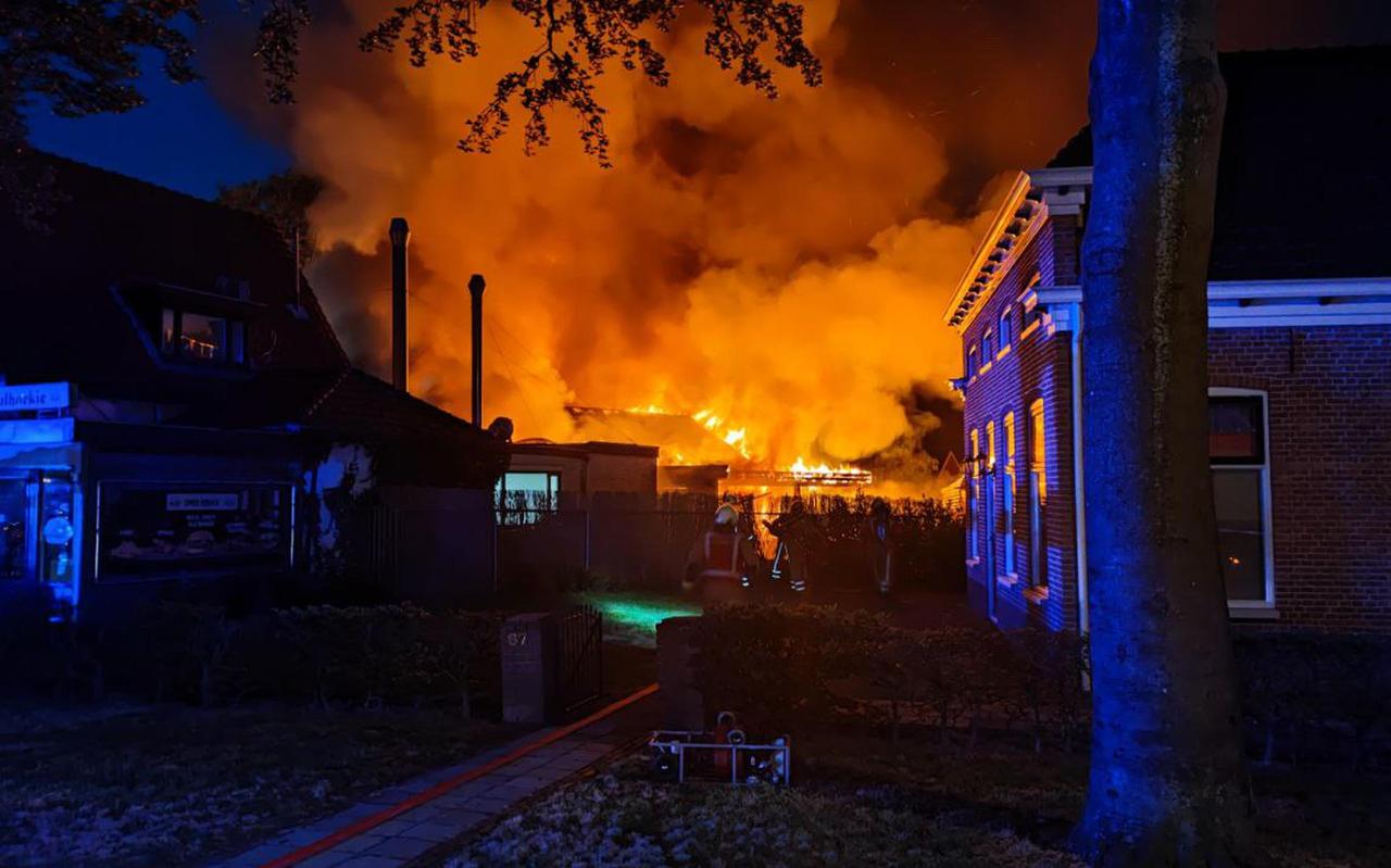 De brand in Exloo. Van Oost Media. De brand in Exloo. Van Oost Media.
