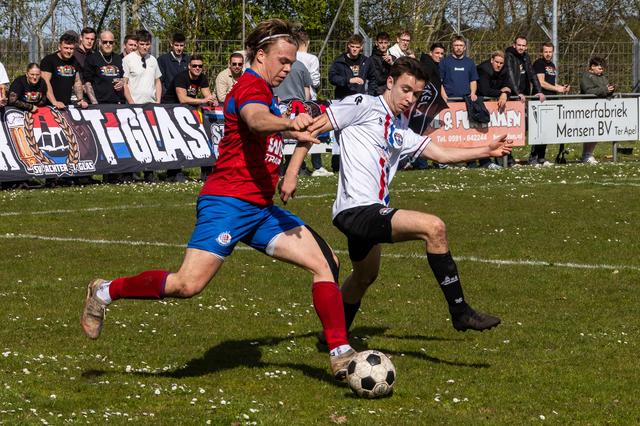 Musseler uit de Jordaan ziet plaatselijke SV verliezen van Pekela. ‘Ik ben gewoon heel vaak naar de 