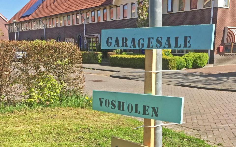 Garagesale met 70 deelnemers in Vosholen in Hoogezand en Sappemeer Dagblad van het Noorden