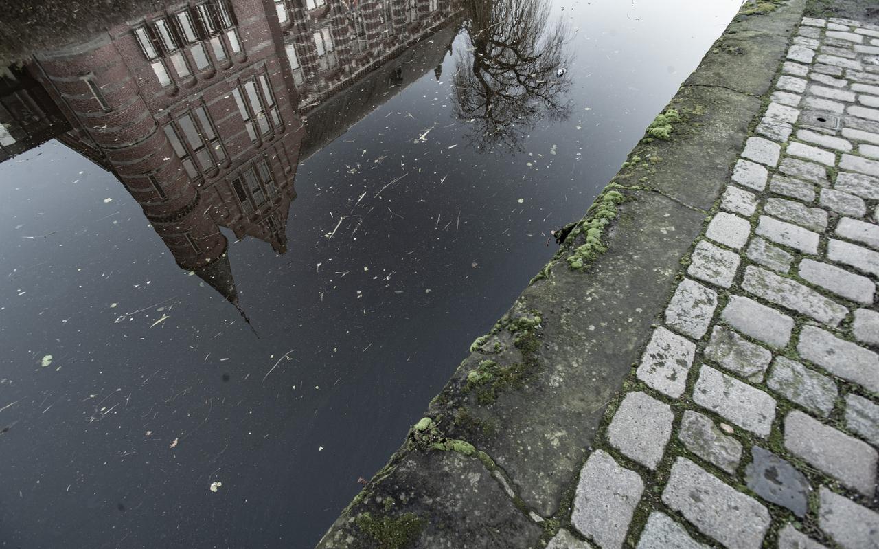 Kade in Groningen. Foto ter illustratie. Kade in Groningen. Foto ter illustratie.