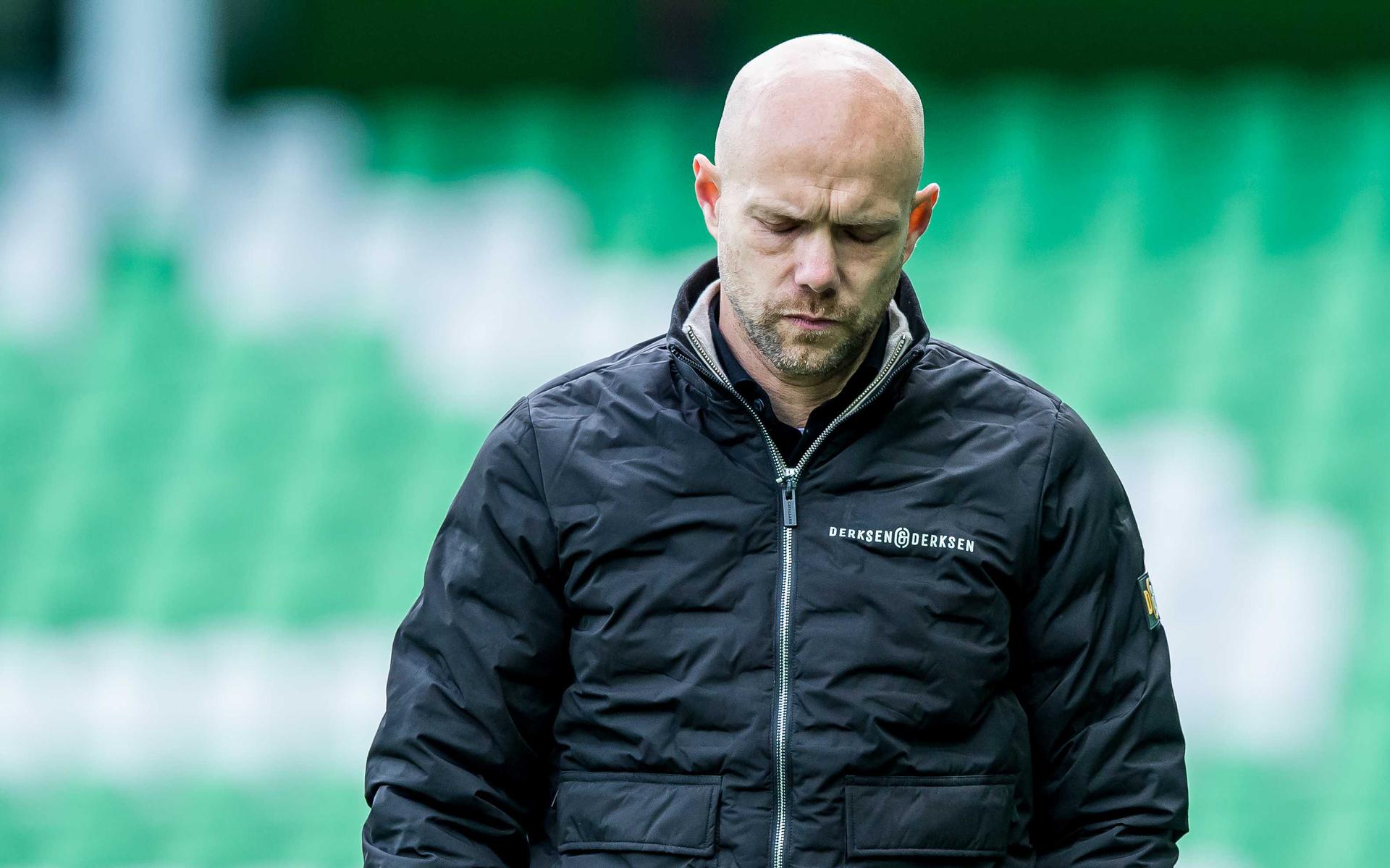 Van der Ree dreigt de slechtste trainer te worden die FC Groningen ooit heeft gehad.
