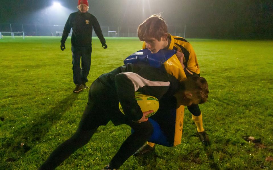 Trainen oké, maar het gaat de oudste jeigd vooral toch om de wedstrijden', zegt jeugdtrainer Wouter de Groot