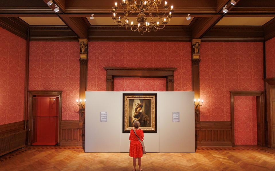De Vaandeldrager van Rembrandt is op tournee door Nederland. Nu te zien in het Drents Museum, volgend jaar in Groningen