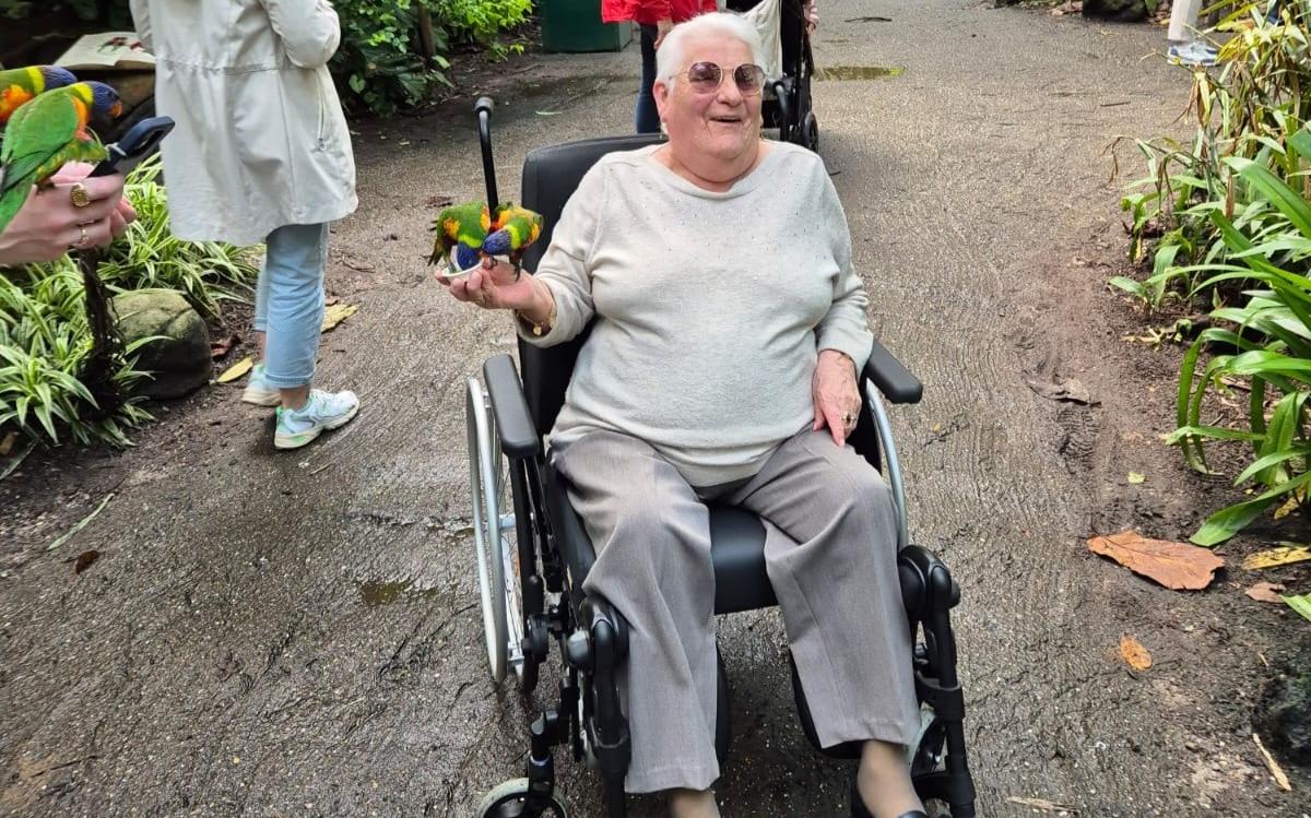 Lionsclub Westerbork laat wensen in vervulling gaan voor bewoners van het Spectrum