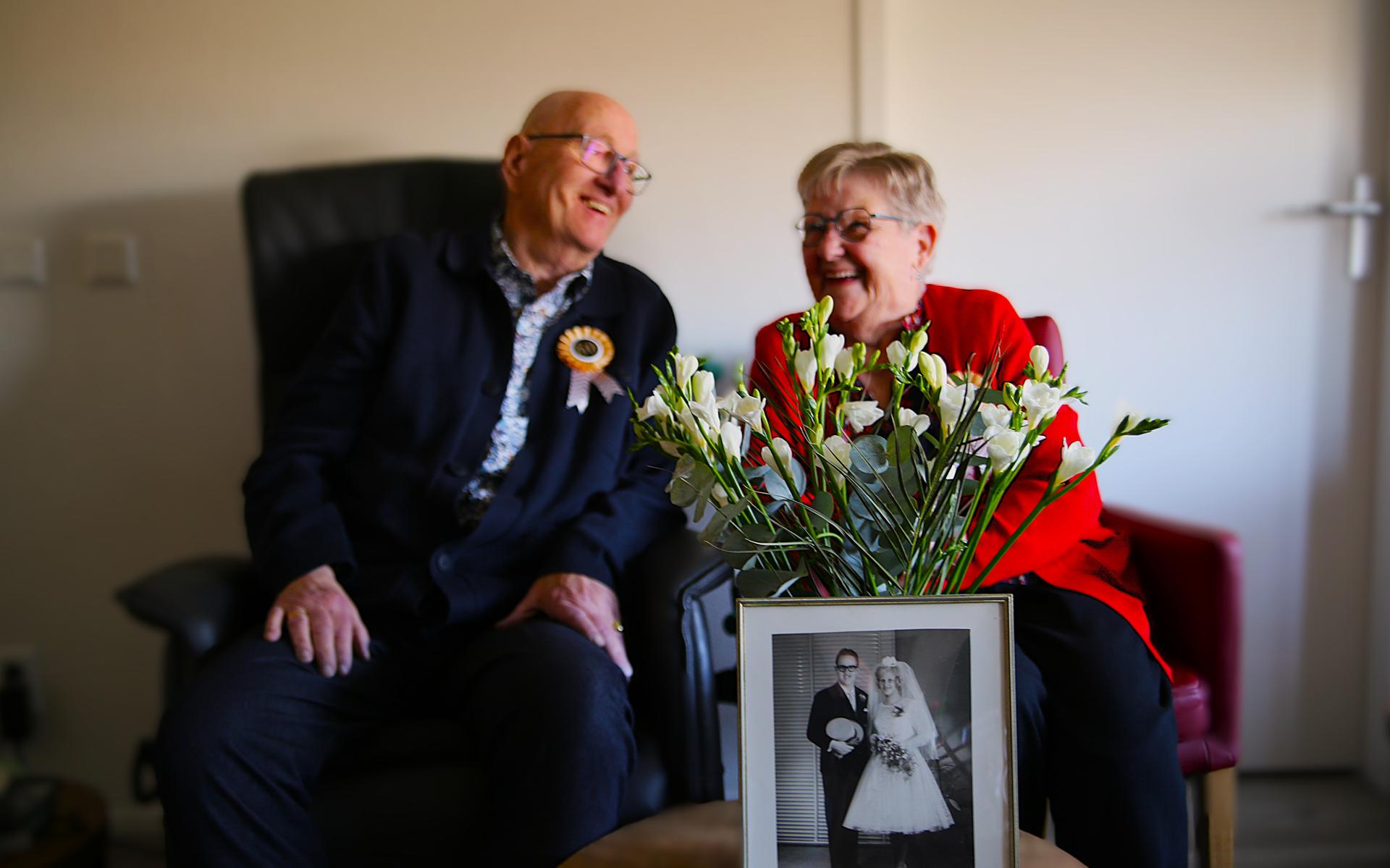 Echtpaar Van Deest 60 jaar getrouwd. Hun geheim? Veel samen doen, maar elkaar ook los laten